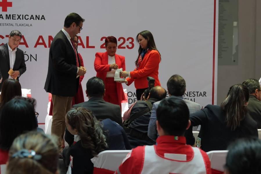 Arranque de la colecta anual 2023 de la Cruz Roja en el Congreso del Estado 