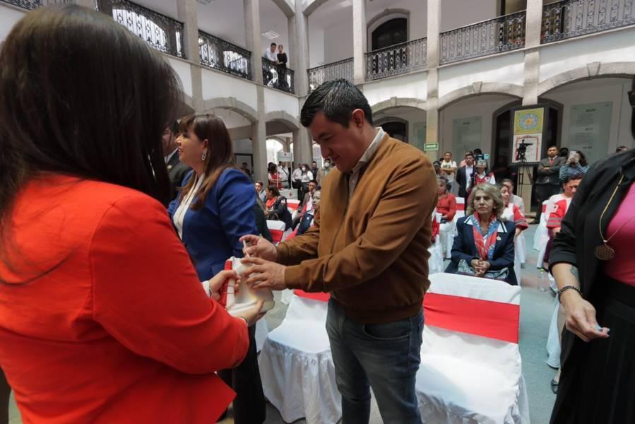 Arranque de la colecta anual 2023 de la Cruz Roja en el Congreso del Estado 