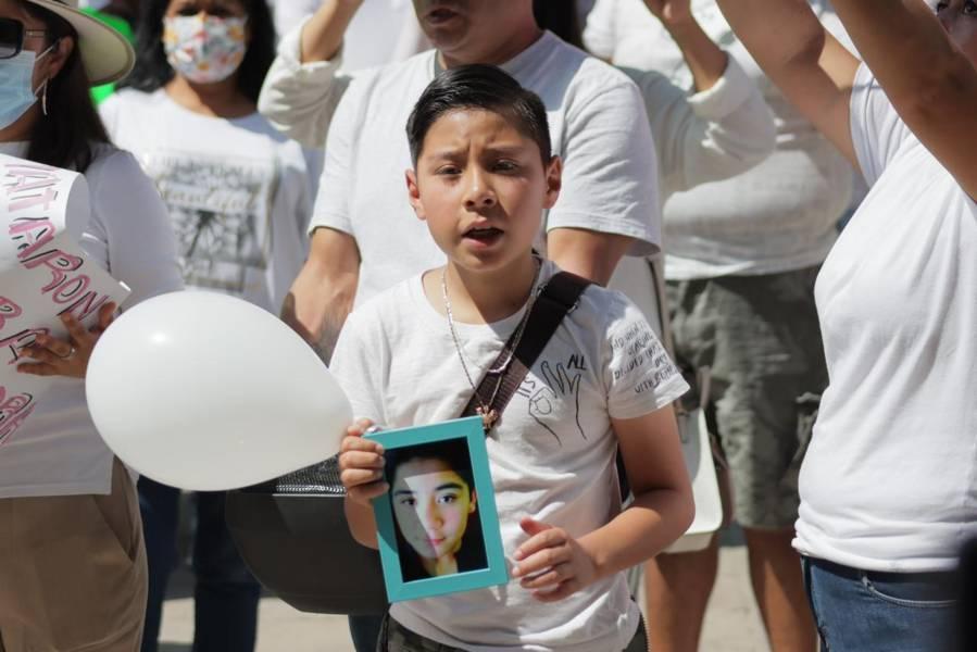Exigen justicia por la muerte de Miguel N. 