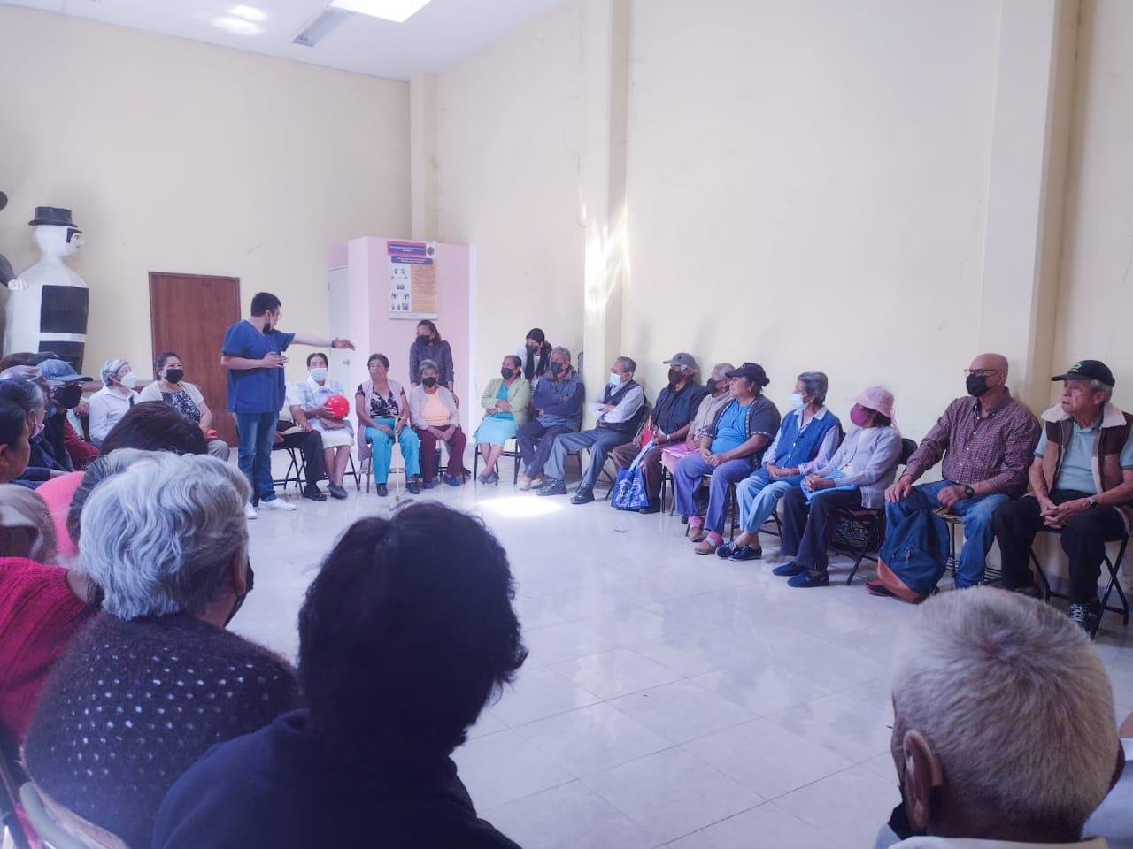 En Apetatitlán ponen en marcha gabinete de fisiatría abocado a la medicina física y rehabilitación