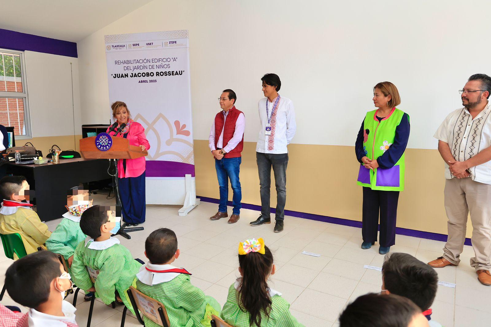 Entregó Gobernadora obra en el preescolar “Juan Jacobo Rousseau” de Apizaco