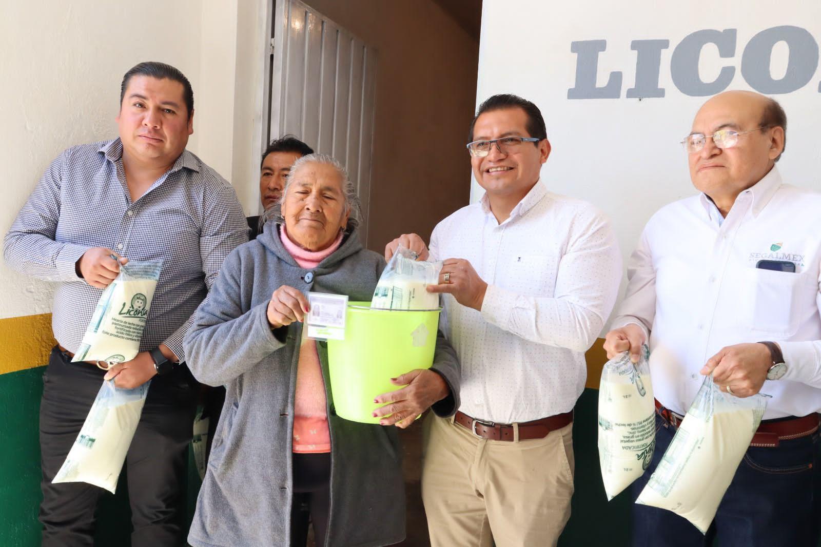 Inaugura Eddy Roldán Nueva Lechería Liconsa en Contla