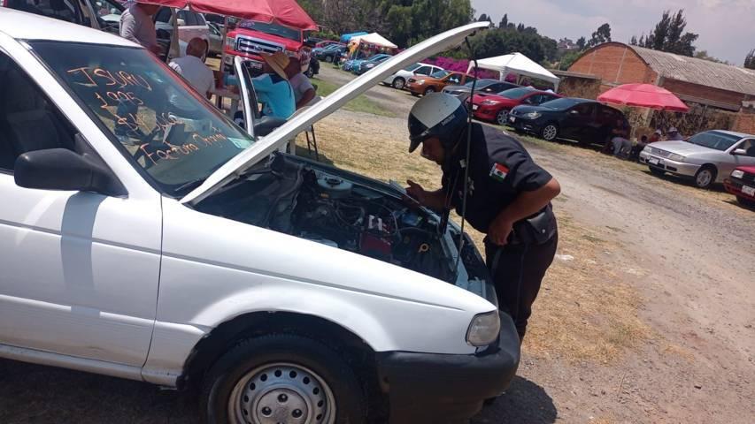Inspecciona Policía Municipal de Chiautempan en coordinación con la SSC lote de autos para prevención del delito 