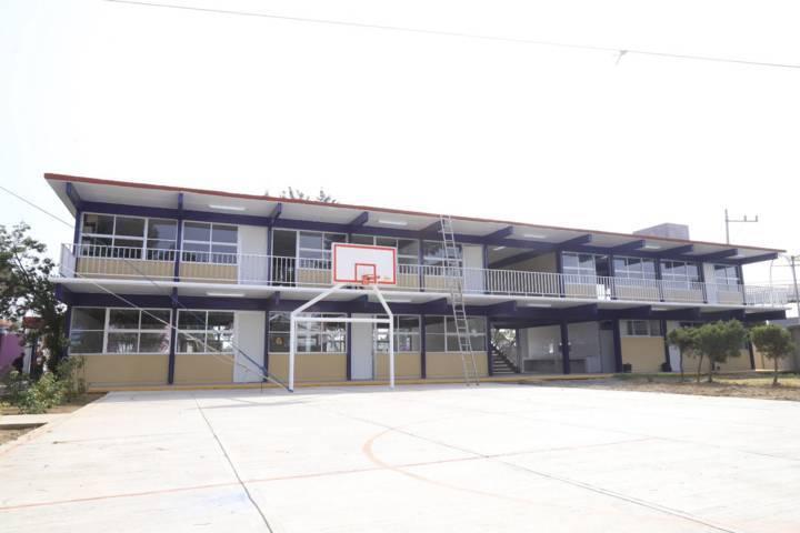 Inaugura Gobernadora Lorena Cuéllar rehabilitación del CAM 1