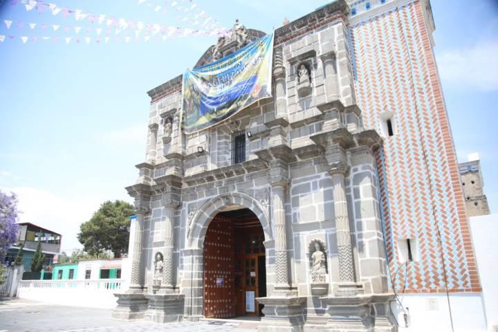 Aspectos Iglesia de Santa María Acuitlapilco 