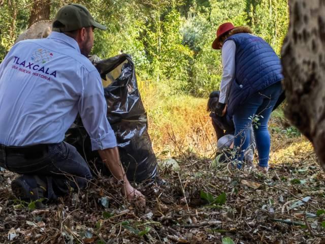 Gobierno estatal y ayuntamiento capitalino inician restauración de la barranca de Xico