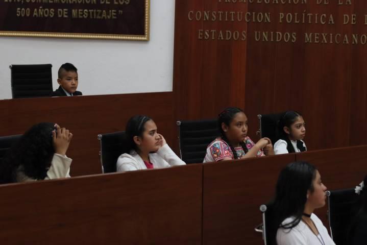 Se lleva a cabo el décimo cuarto Parlamento Infantil 