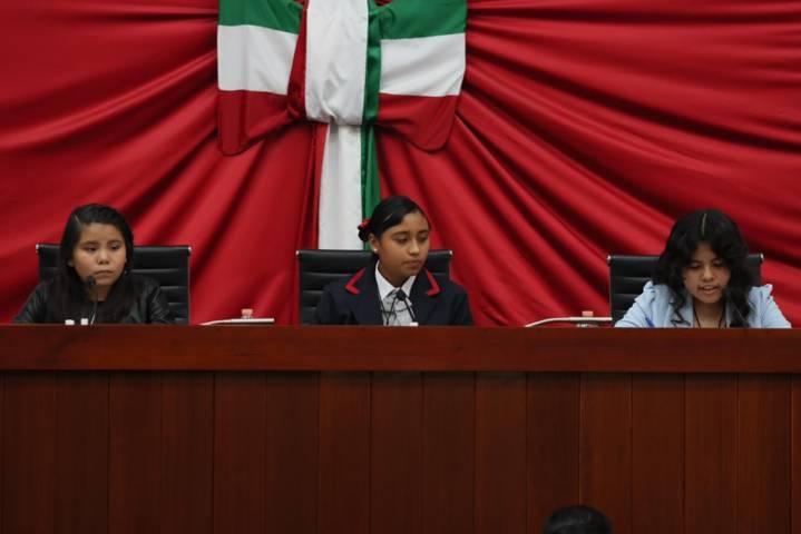 Se lleva a cabo el décimo cuarto Parlamento Infantil 