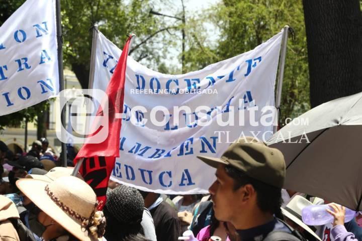 Arriban alumnos, padres y docentes de CBTIS de Tlaxcala 