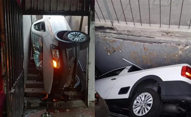 Conductor que tomaba clases de manejo pierde el control y cae a desnivel de paso peatonal