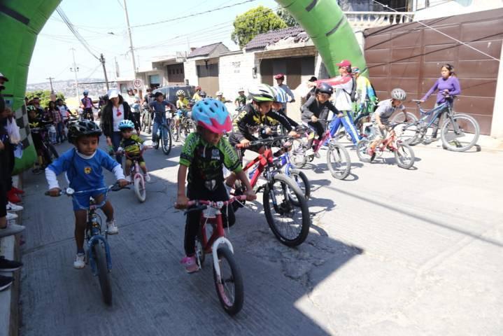 Carrera ciclista en Totolac 