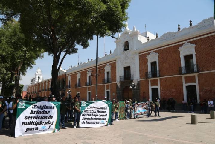 Se manifiestan sindicatos este 1 de mayo 