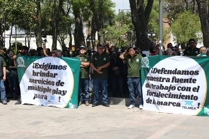 Se manifiestan sindicatos este 1 de mayo 