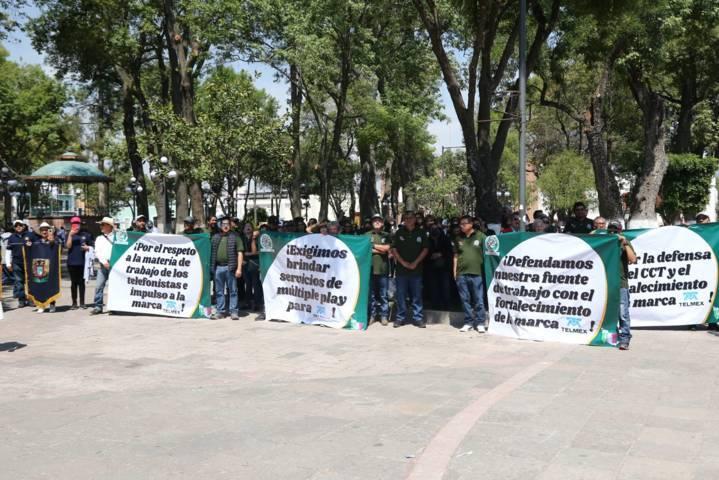 Se manifiestan sindicatos este 1 de mayo 