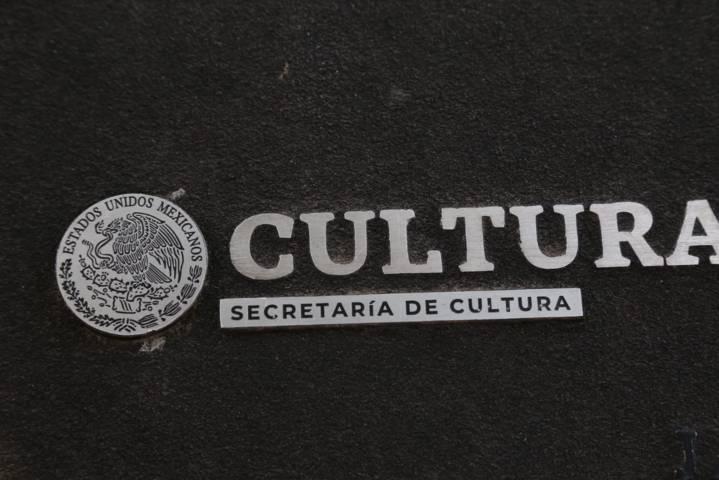 Tlaxcaltecas vandalizan placa de patrimonio de la humanidad de ex convento de San Francisco