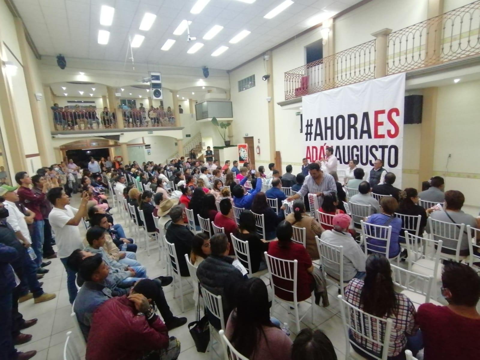 Se suman estructuras apizaquenses a movimiento #AhoraEsAdánAugusto