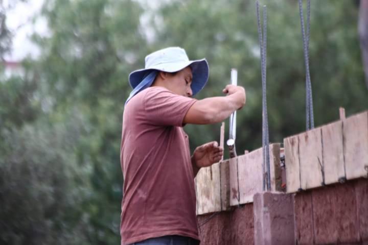 Celebran trabajadores de la construcción el Día de la Cruz 