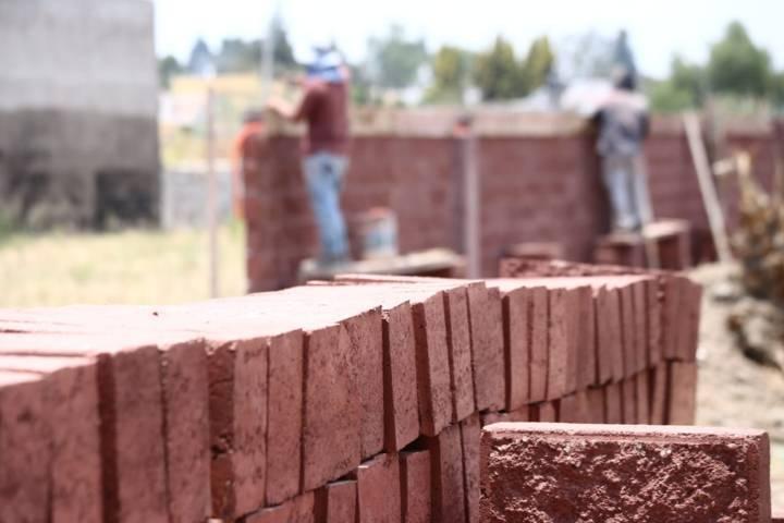 Celebran trabajadores de la construcción el Día de la Cruz 