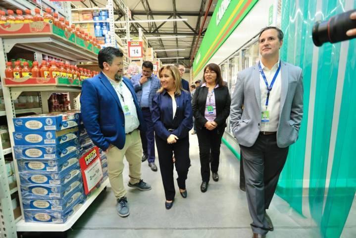 Inaugura Gobernadora Lorena Cuéllar tienda Bodega Aurrera en Calpulalpan