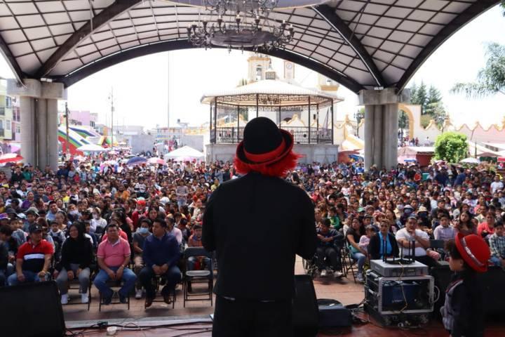Con mucha Diversión celebra Eddy Roldán a los niños y niñas en Contla