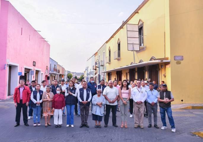 Con más de 800 mil pesos mejoran imagen urbana en Apetatitlan 