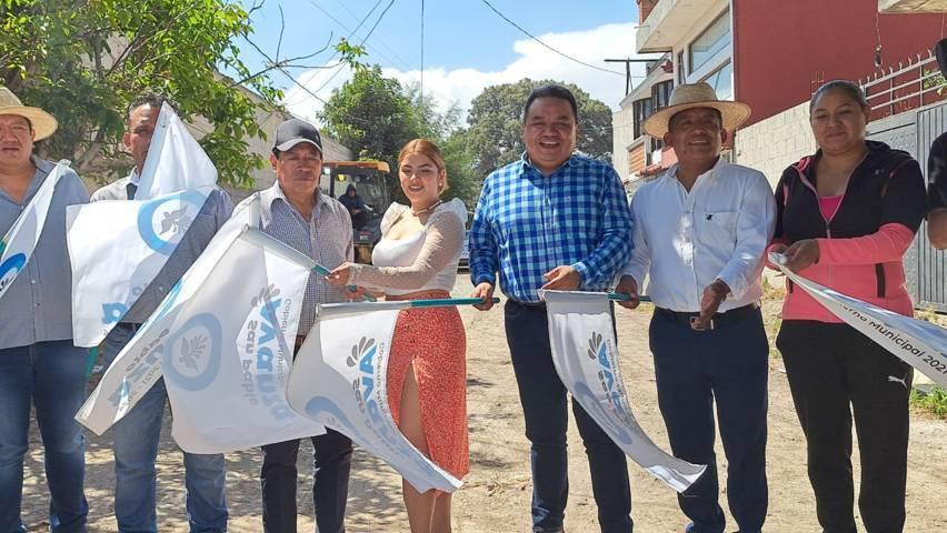 Pobladores de San Pablo del Monte reconocen labor del alcalde Raúl Tomás Juárez Contreras