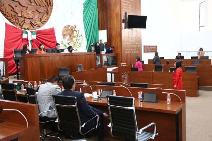 Entregan presea "José Aramburu Garreta"