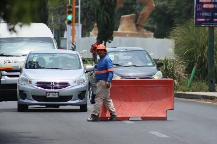 Continúan los trabajos de instalación de alumbrado público en la capital 