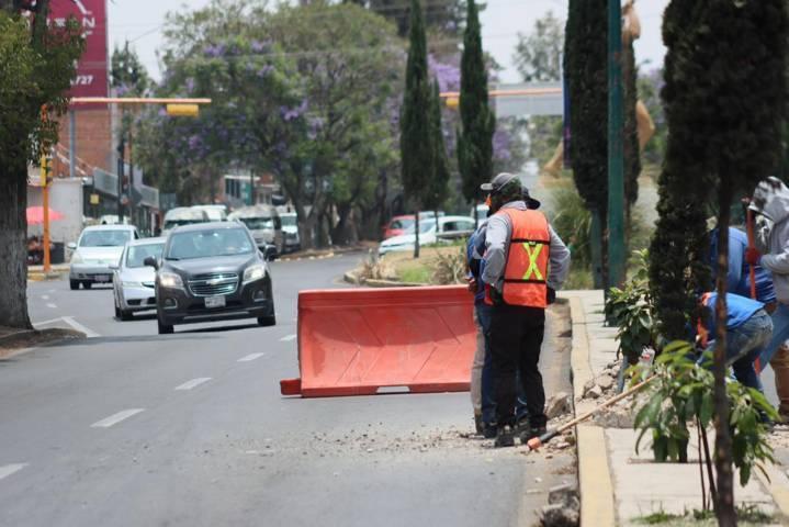 Continúan los trabajos de instalación de alumbrado público en la capital 
