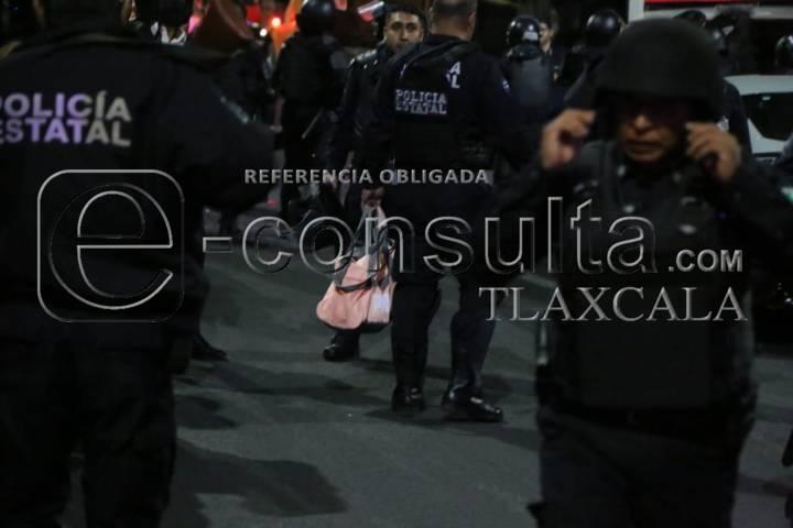 Detienen a sujeto con una fuerte cantidad de dinero durante operativo en vía corta 
