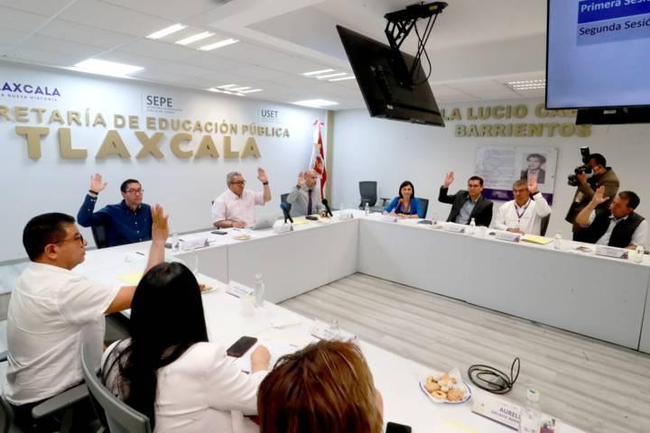 Instaló gobierno estatal comité de educación dual en el nivel medio superior
