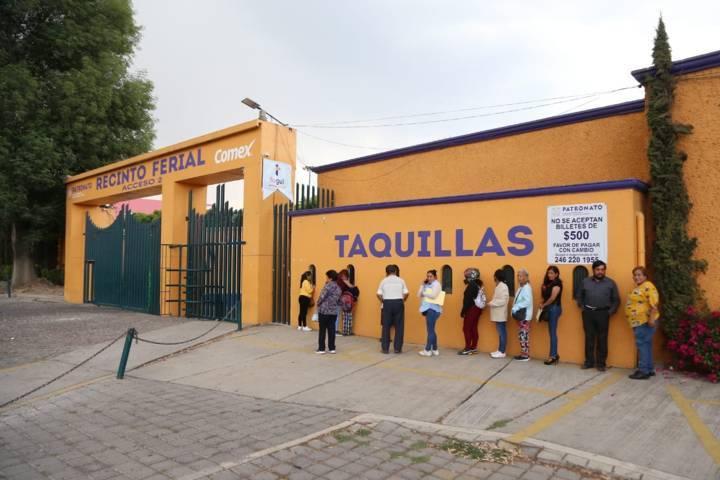 Se preparan mamás tlaxcaltecas para ver a Yuri en concierto