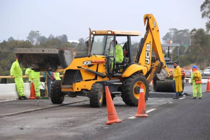 Cierran de manera intermitente la México-Veracruz con dirección a Calpulalpan por obras de reencarpetamiento