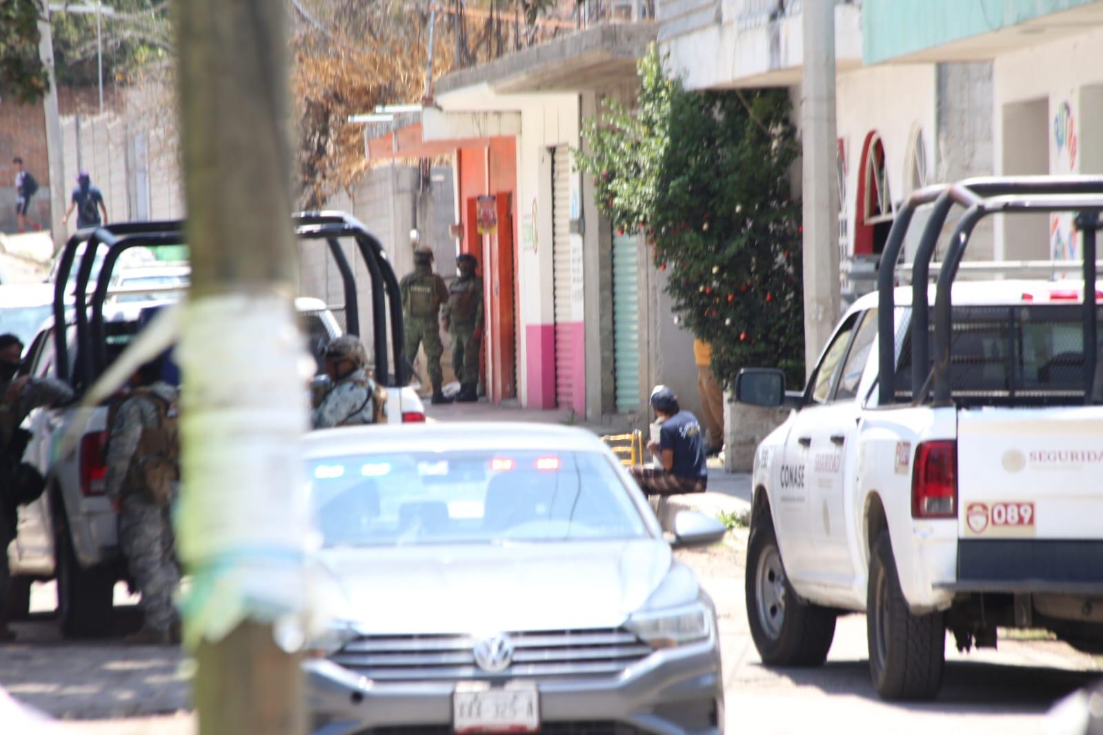 Ejecutan orden de cateo en Acuitlapilco; podría estar relacionada con la desaparición de una persona 