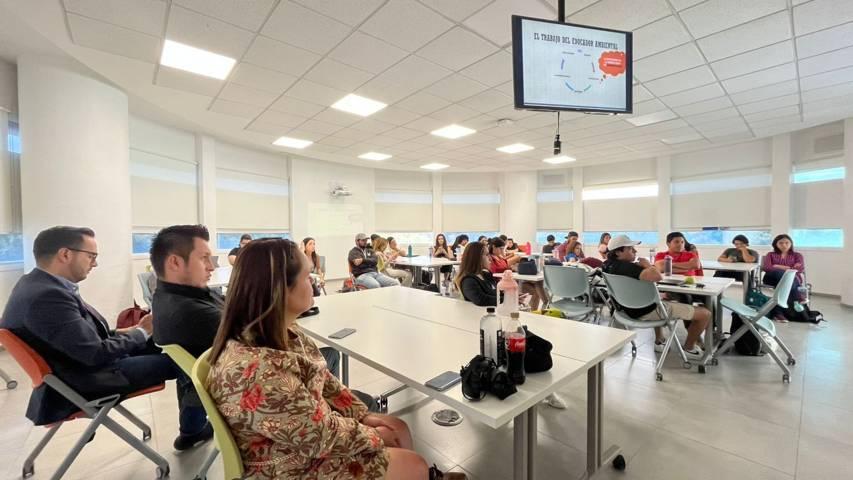 Realiza instituto de fauna silvestre ponencia en tecnológico de Monterrey-Puebla