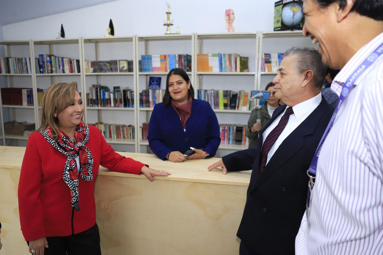 Entregan autoridades infraestructura educativa en Secundaria Técnica Número 51