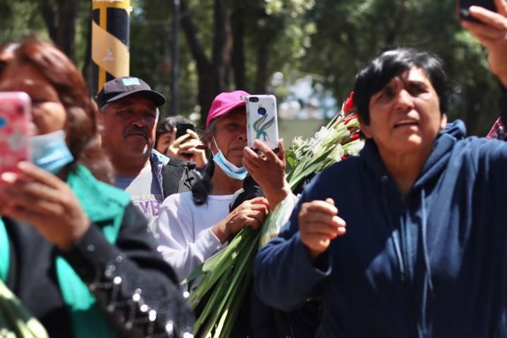 Continúa su recorrido la virgen de Ocotlán por las principales calles de la capital tlaxcalteca