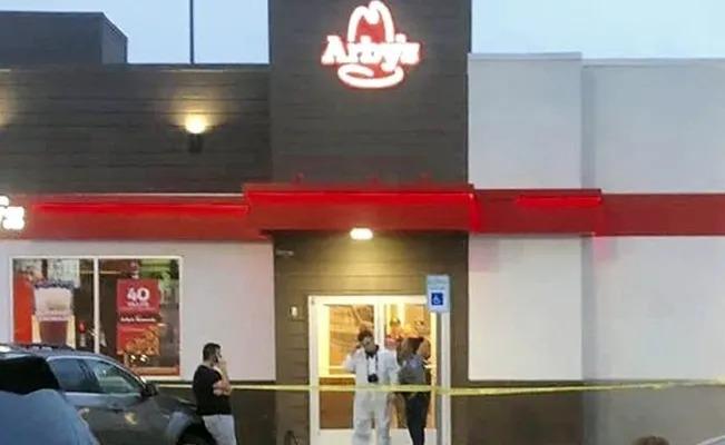 Encuentran en un restaurante a una empleada dentro de un refri ya congelada
