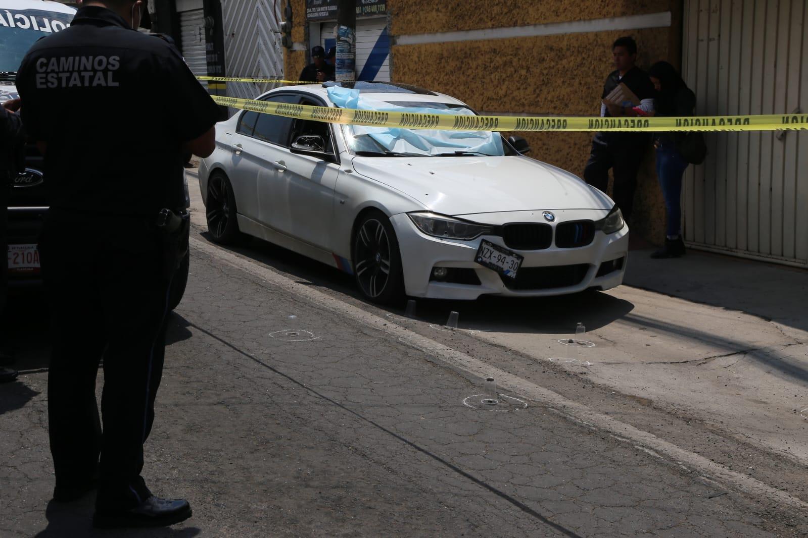 A balazos ultiman a dos hombres a bordo de un vehículo en Popocatla, Ixtacuixtla
