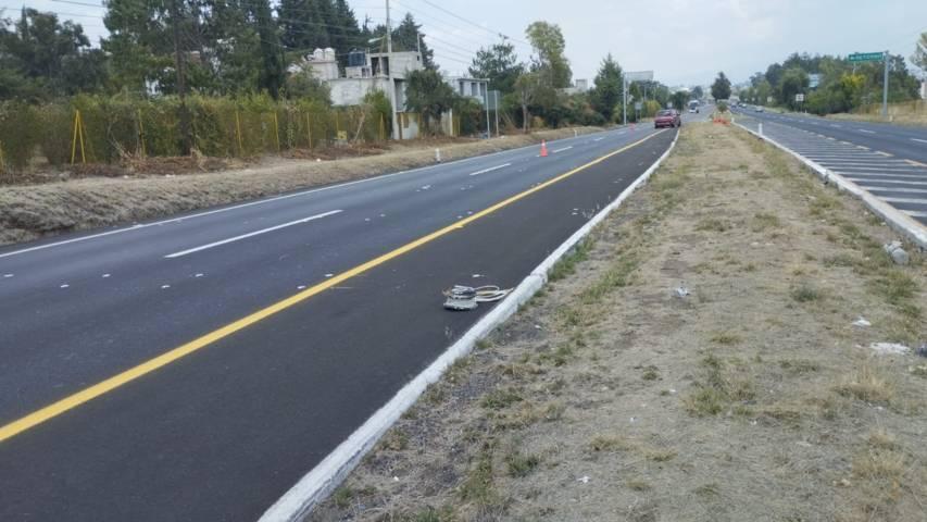 Inician marcado de líneas logarítmicas en la autopista Tlaxcala-Texmelucan en Panotla