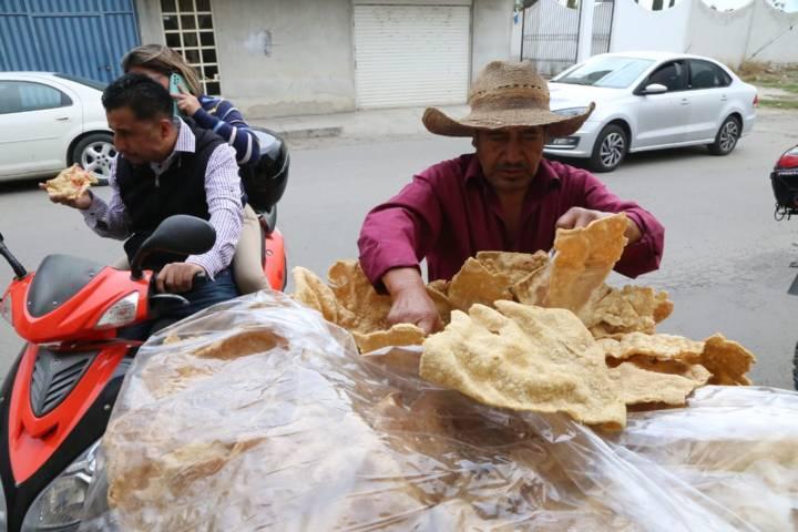 Chicharronero
