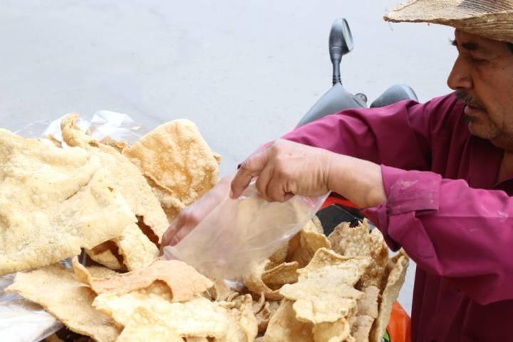 Chicharronero