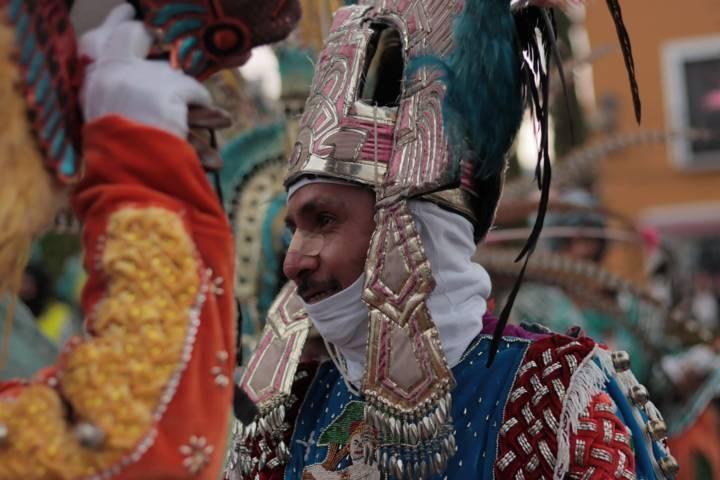 Carnavaleros de corazón festeja tercer aniversario en la plaza Juárez 