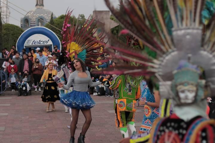 Carnavaleros de corazón festeja tercer aniversario en la plaza Juárez 