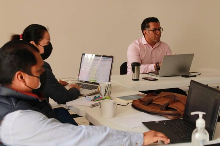Ofrece Coltlax amplio sistema de becas de posgrados