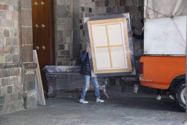 Renuevan pinturas en Palacio de Gobierno 
