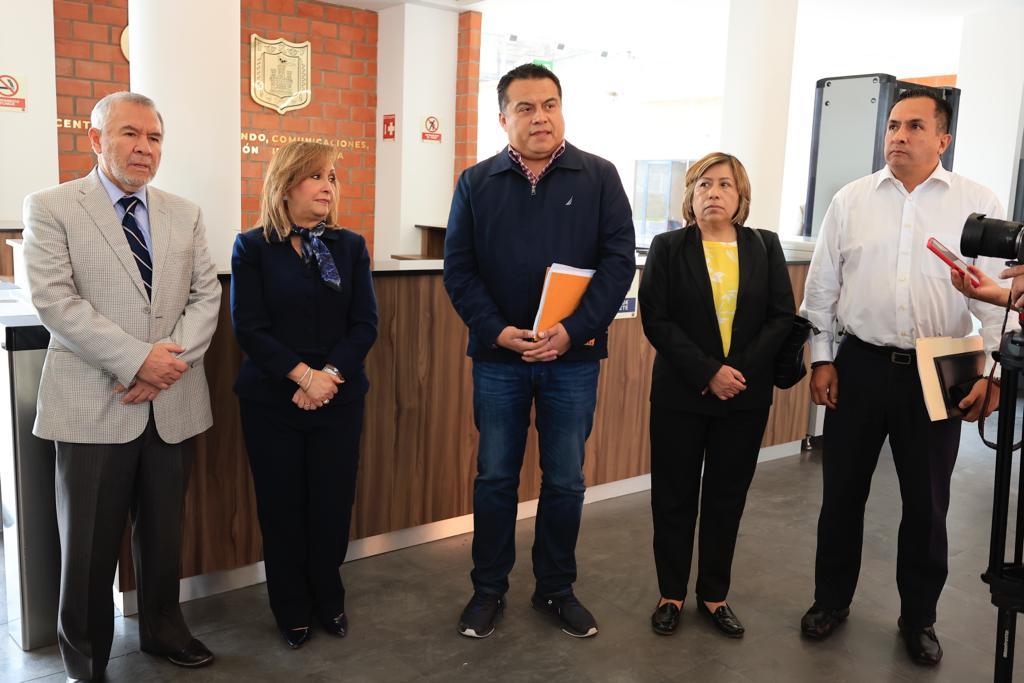 Presentan a periodistas de la fuente de seguridad instalaciones del C5I