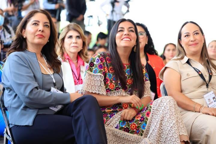 Inaugura Gobierno del Estado y SNDIF primer encuentro nacional de sistemas municipales DIF