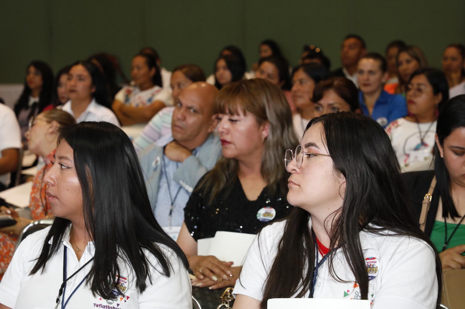 Intercambian sistemas nacional, estatales y municipales dif estrategias de atención a grupos vulnerables