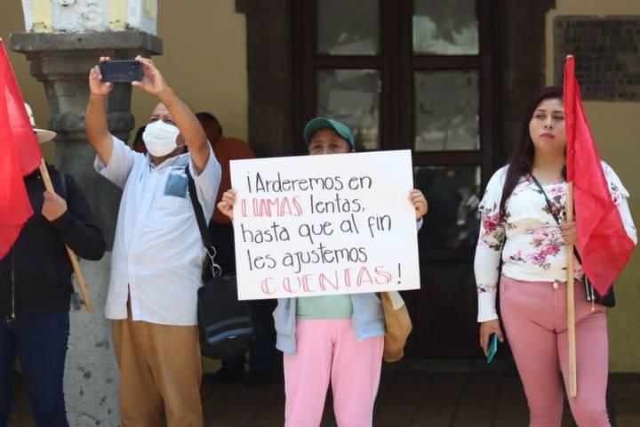 Se manifiestan grupos antorchistas en la capital 